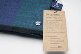 (Grün) Herrenschal Bambusfasern – Detailansicht Prince Bowtie Label
