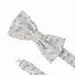 (Beige) Seidenfliege mit Größenband, florales Muster, Detailansicht