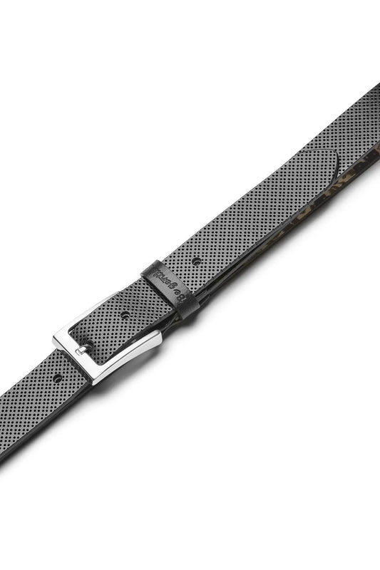 (Schwarz) Ledergürtel Herren perforiert – Detailansicht Schnalle und Mikroperforation