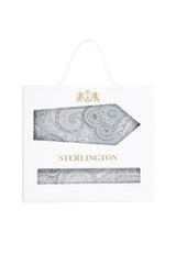 (Blau) Krawatte Einstecktuch Set Paisley Seide – Sterlington Geschenkbox Frontalansicht