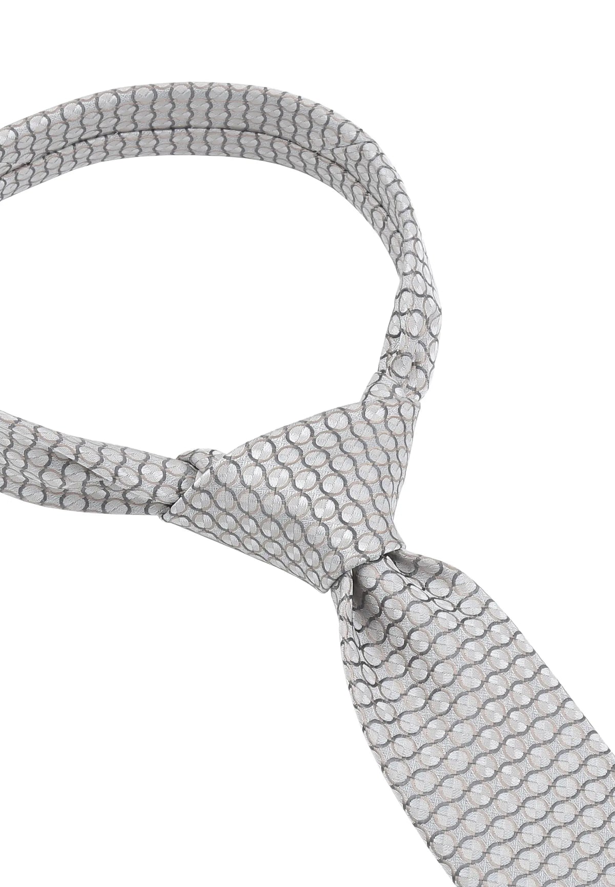 (Silber) Hochzeitskrawatte Kreise Seide – Detailansicht gebundener Knoten
