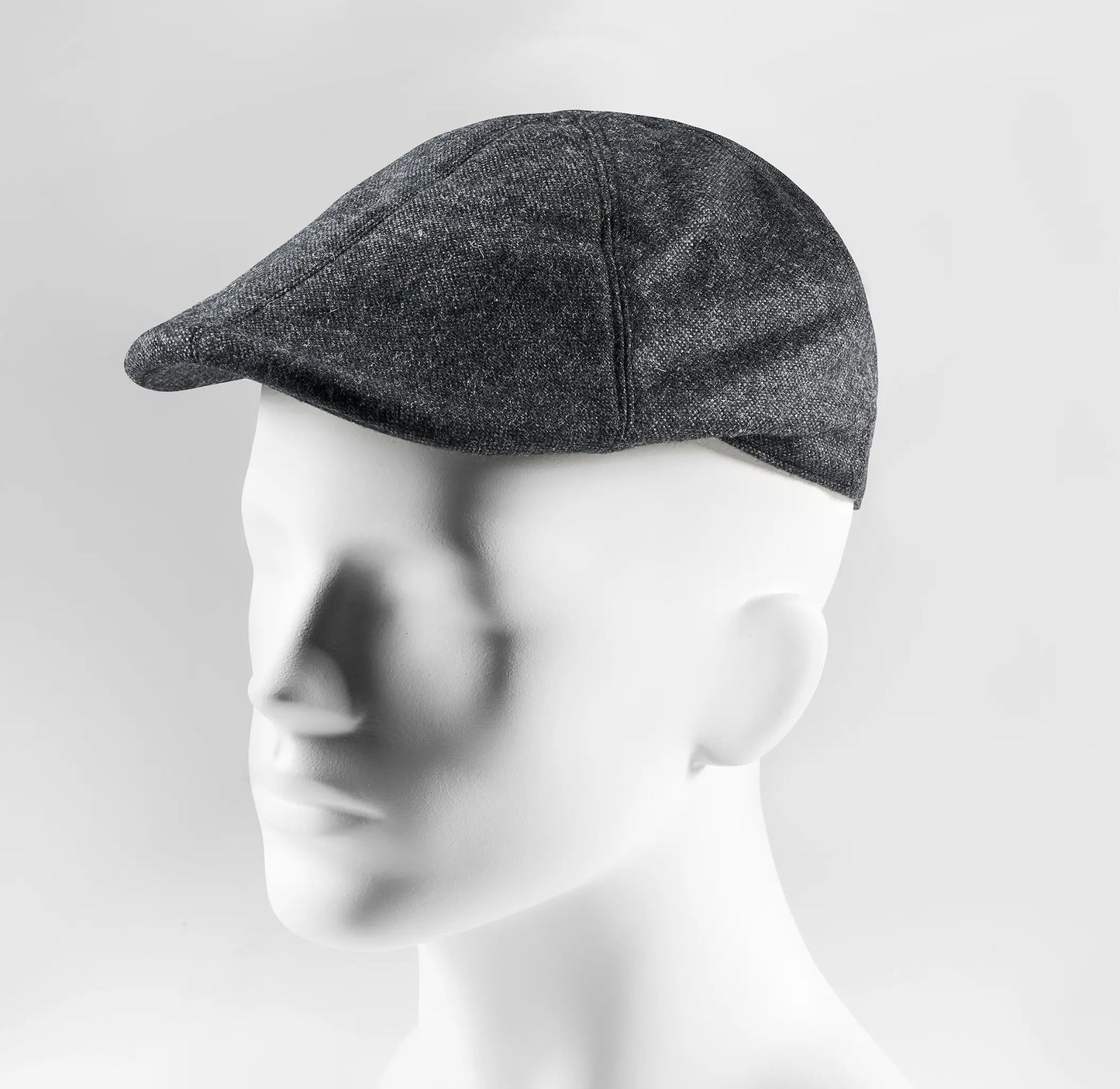 (Anthrazit) Schiebermütze Herren Tweed Flat Cap – Seitenansicht auf Mannequin