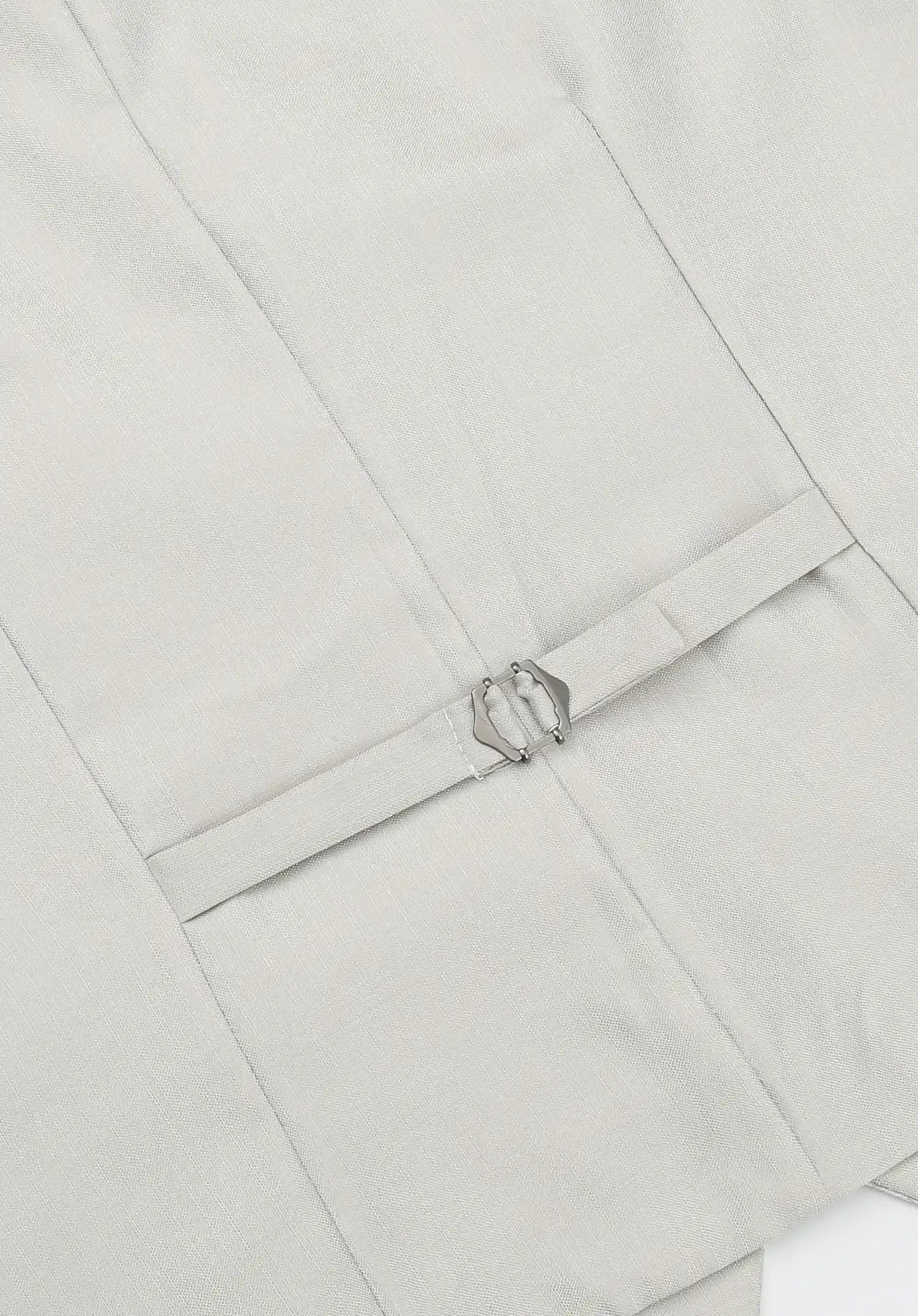 (Champagner) Hochzeitsweste Herren – Rückseite mit verstellbarem Riegel und Metallschnalle